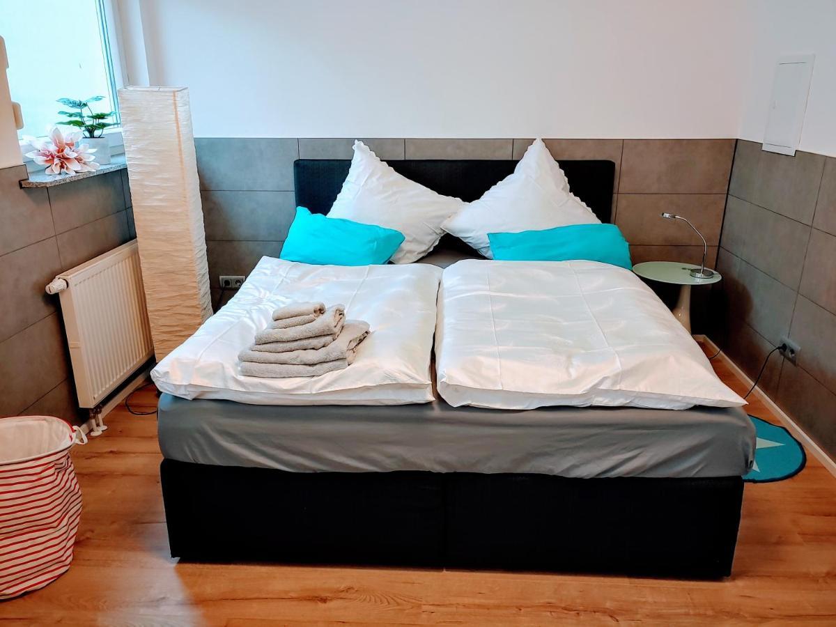 Ferienwohnung Familie Schwarz Germersheim Exterior foto
