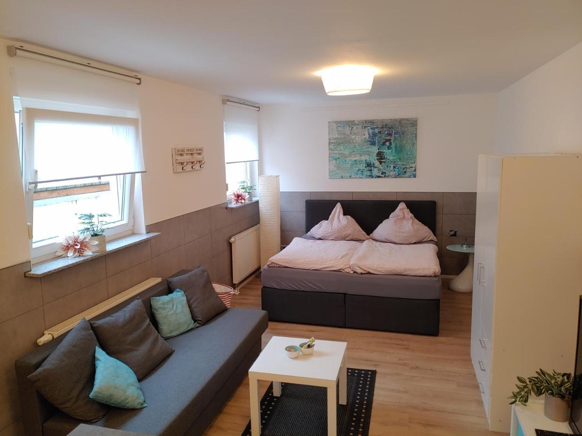Ferienwohnung Familie Schwarz Germersheim Exterior foto
